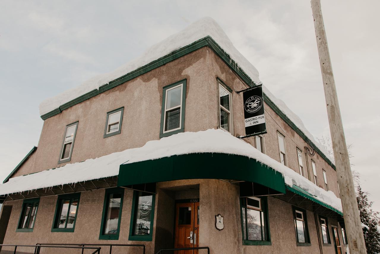 The Flying Steamshovel Inn Rossland Exterior foto