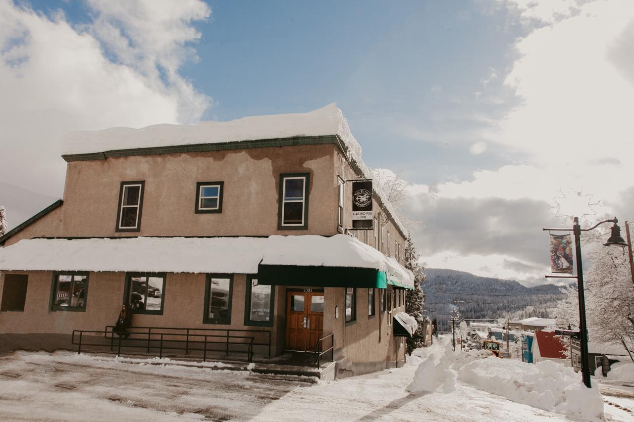 The Flying Steamshovel Inn Rossland Exterior foto